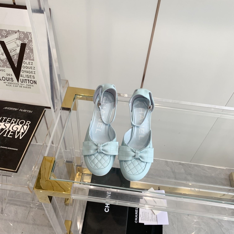 Ch*el sandals